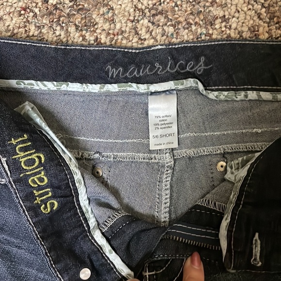 Maurices jeans - Picture 2 of 2